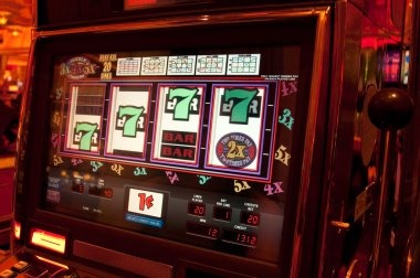 Casino Hold'em dealer interface showing hand progression and settlement screen